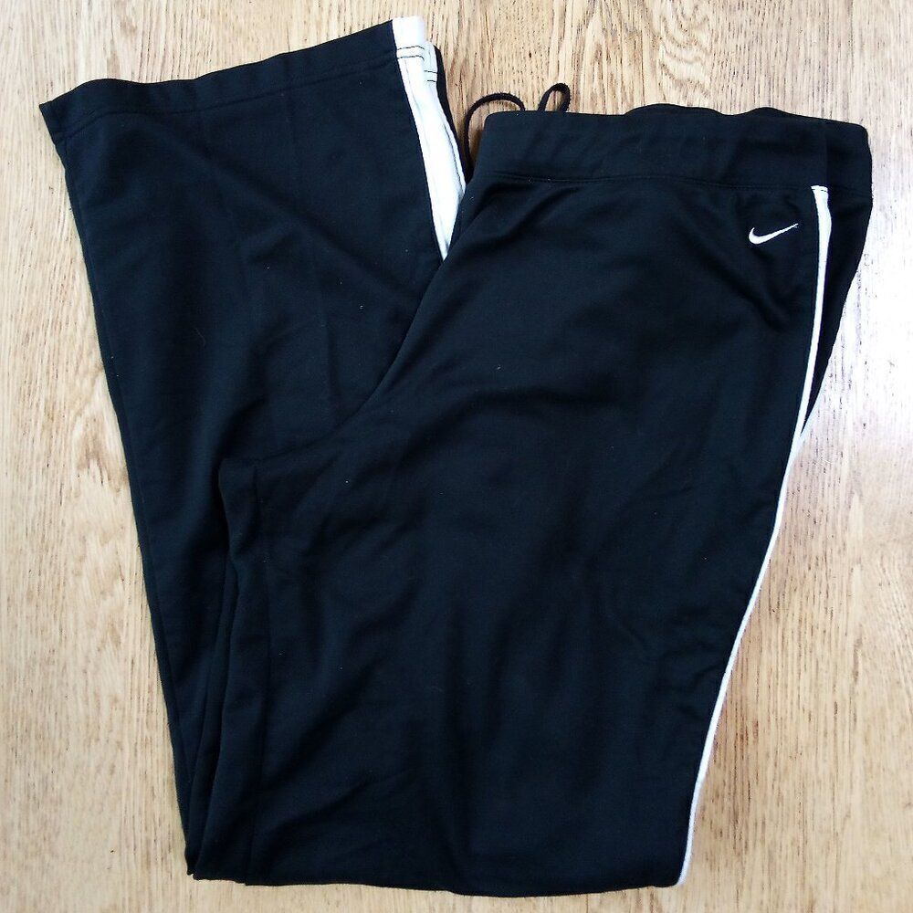 Nike Striped Sweatpants Joggers Trainers Women